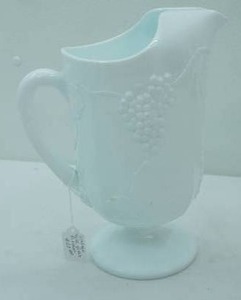 lot 463 image: 1960s Vintage Indiana Milk Glass Harvest Grape Pattern Pitcher