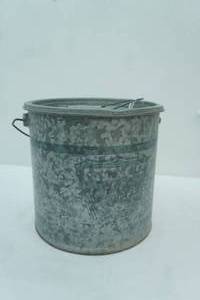 lot 471 image: Vintage Galvanized Minnow Bucket, in excellent condition.