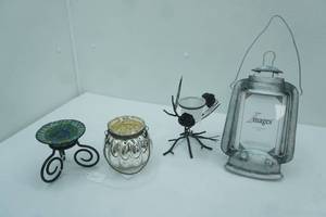 lot 476 image: Decorative Candle Holders, Lantern Picture Frame and other Home Decor