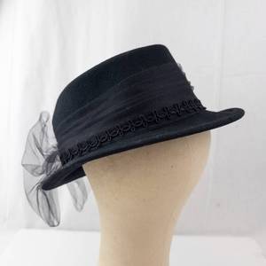 lot 331 image: Betmar Street Smart Hat - Black Felt with Tulle Bow