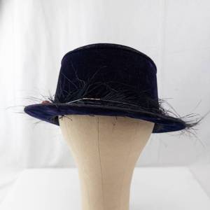 lot 339 image: Navy Velvet Hat with Feathers & Pink Bead Accent
