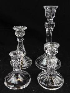 lot 365 image: Clear Glass Candlesticks (Lot of 4)