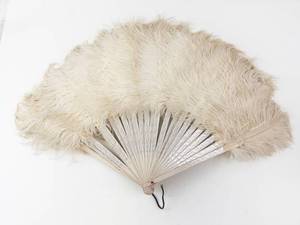 lot 380 image: Vintage White Feather Hand Fan - Silver-Tone Ribs