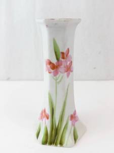 lot 408 image: Porcelain Hatpin Holder - Hexagonal Vase with Pink Floral Pattern