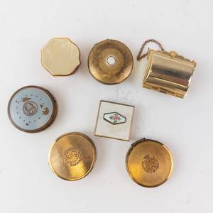 lot 451 image: Vintage Gold-Tone Makeup Compacts & Vanity Case Collection (Lot of 7)