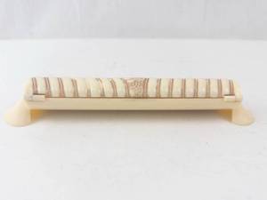 lot 496 image: Speidel Seashell Watch Presentation Box - Vintage 1960s Art Deco Case for Watch & Band