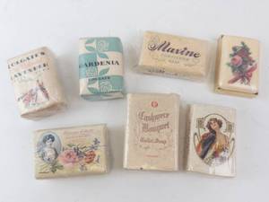 lot 500 image: Assorted Vintage Soaps - Colgate Gardenia, Lavender, Cashmere Bouquet, Maxine Eliot