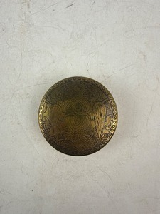 lot 341C image: Brass Toned Round Snuff Box - Engraved Lid, Beaded Edge