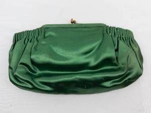 lot 1C image: E Williams Green Satin Clutch - Gold Frame Kiss-Lock Evening Bag
