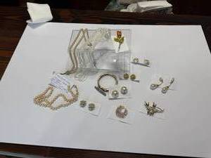 lot 2 image: NECKLACES, EARINGS AND MORE