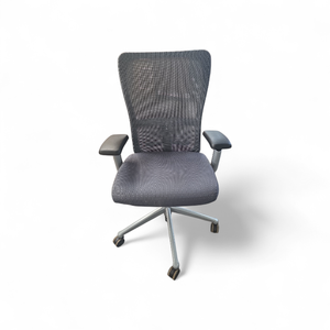 lot 117 image: Haworth Zody Task Chair Retails New for $700