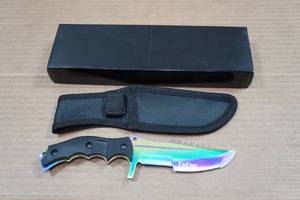 lot 47 image: Elit-Edge 420 Carbon Steel Hunting Knife