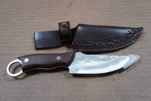 lot 50 image: Viking Knife Co Carbon Steel Knife