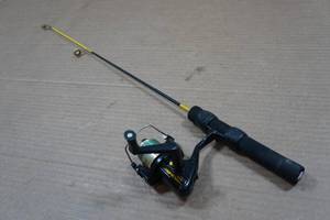 lot 60 image: Iceman Ice Fishing Rod & Reel Combo