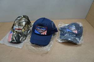 lot 66 image: 3 Trump Hats