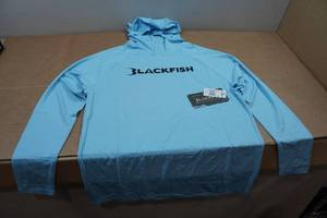 lot 73 image: Blackfish Swift UPFCooling Hooded Long Sleeve - Medium