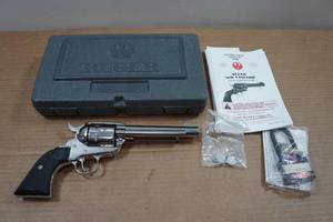 lot 1B image: 2006 Ruger New Vaquero .45 Colt Gloss Stainless Steel Single-Action Revolver - 5.5 Barrel