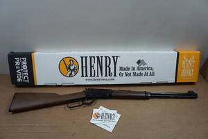 lot 1M image: Henry Model H001 .22 SLLR Lever-Action Rifle