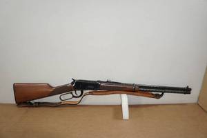 lot 1J image: 1988 Winchester Model 94AE XTR .30-30 Win Lever-Action Rifle - 20 Barrel
