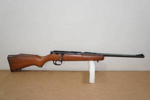 lot 1S image: Marlin 915Y .22 SLLR Bolt-Action Single Shot Youth Rifle - 16 Barrel