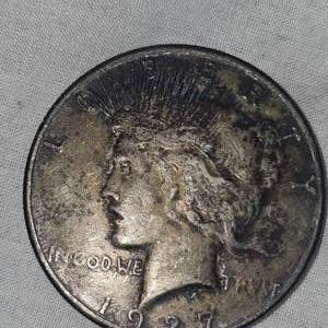 lot 31 image: 1927 S Peace Dollar $1