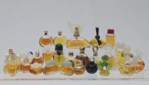 lot 68 image: Large Group of Assorted Full Smaller Size Sample Bottles of Designer Cologne  Perfume etc