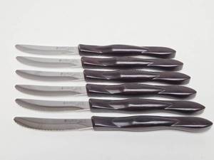 lot 80 image: Quality Set of CUTCO No. 1757KS Steak Knives