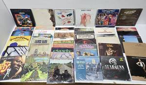 lot 94 image: Estate Lot of Vintage Vinyl Records #4 - Approx 40 RockPop Records