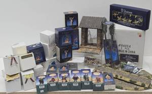 lot 173 image: HUGE Lot of Mint in Box FONTANINI Christmas Ornaments&nbsp