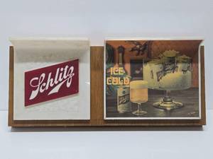 lot 201 image: Large Vintage SCHLITZ Beer Sign - Ice Cold #1