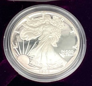 lot 11 image: U.S. Mint 1988-S American Eagle One Ounce Silver Proof Coin w COA