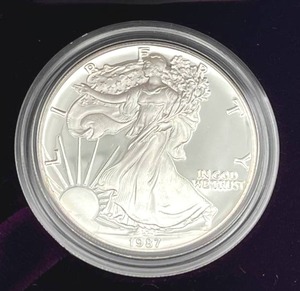 lot 12 image: U.S. Mint 1987-S American Eagle One Ounce Silver Proof Coin w COA