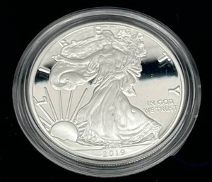 lot 26 image: U.S. Mint 2019-S American Eagle One Ounce Silver Proof Coin w COA