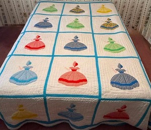 lot 60 image: Handmade Oversized Queen Size Sunbonnet Sue Quilt -Double Sided