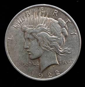 lot 11 image: 1922 Peace Silver Dollar (90% Silver)