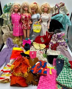 lot 74 image: Four 1966 Barbie Dolls plus Doll Clothing and Accessories