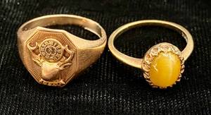 Two 10kt Gold Rings