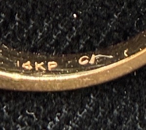 14kt (14KP) Gold with Diamonds Ring Size 7