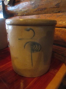 lot 13 image: 2gal Salt Crock