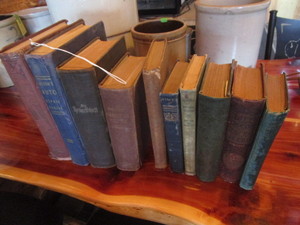 lot 21 image: Vintage Books