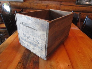 lot 40 image: Federal Small Arms Ammunition Wood Crate 15x9x9