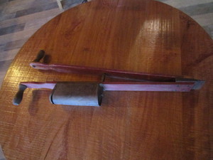 lot 93 image: Hand Seeder