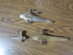 lot 186 image: Wood Barrel Taps