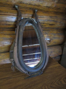 lot 192 image: Horse Collar Mirror