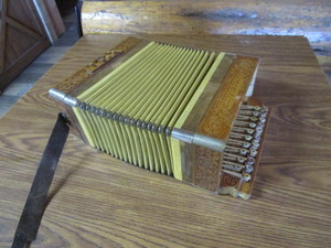 lot 212 image: Concertone