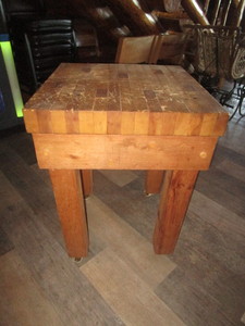 lot 240 image: Butcher Block Table 23x23x32