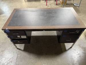 lot 150 image: Metal Office Desk with Laminate Top and Multiple Drawers 60x30x30 Inches