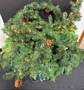 lot 163 image: Lighted Artificial Pine Garland with Pinecones