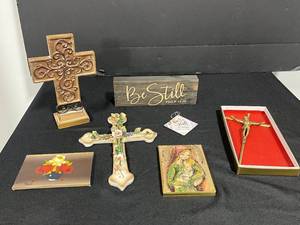 lot 178 image: Lot of Decorative Religious Decor - Inc Crosses and Small Original Picture from Italy
