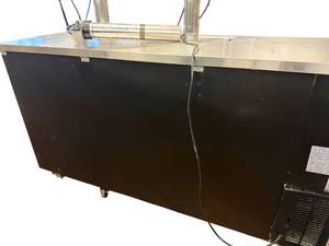 lot 170 image: Avantco UDD-72-HC 72 Kegerator